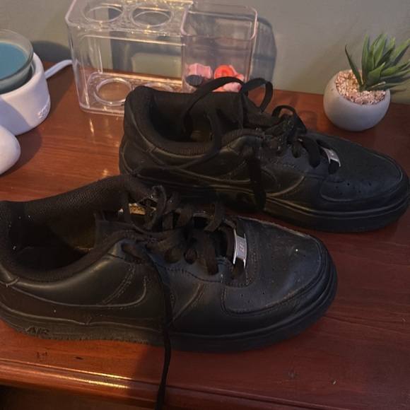 Black Air Forces - Picture 3 of 4